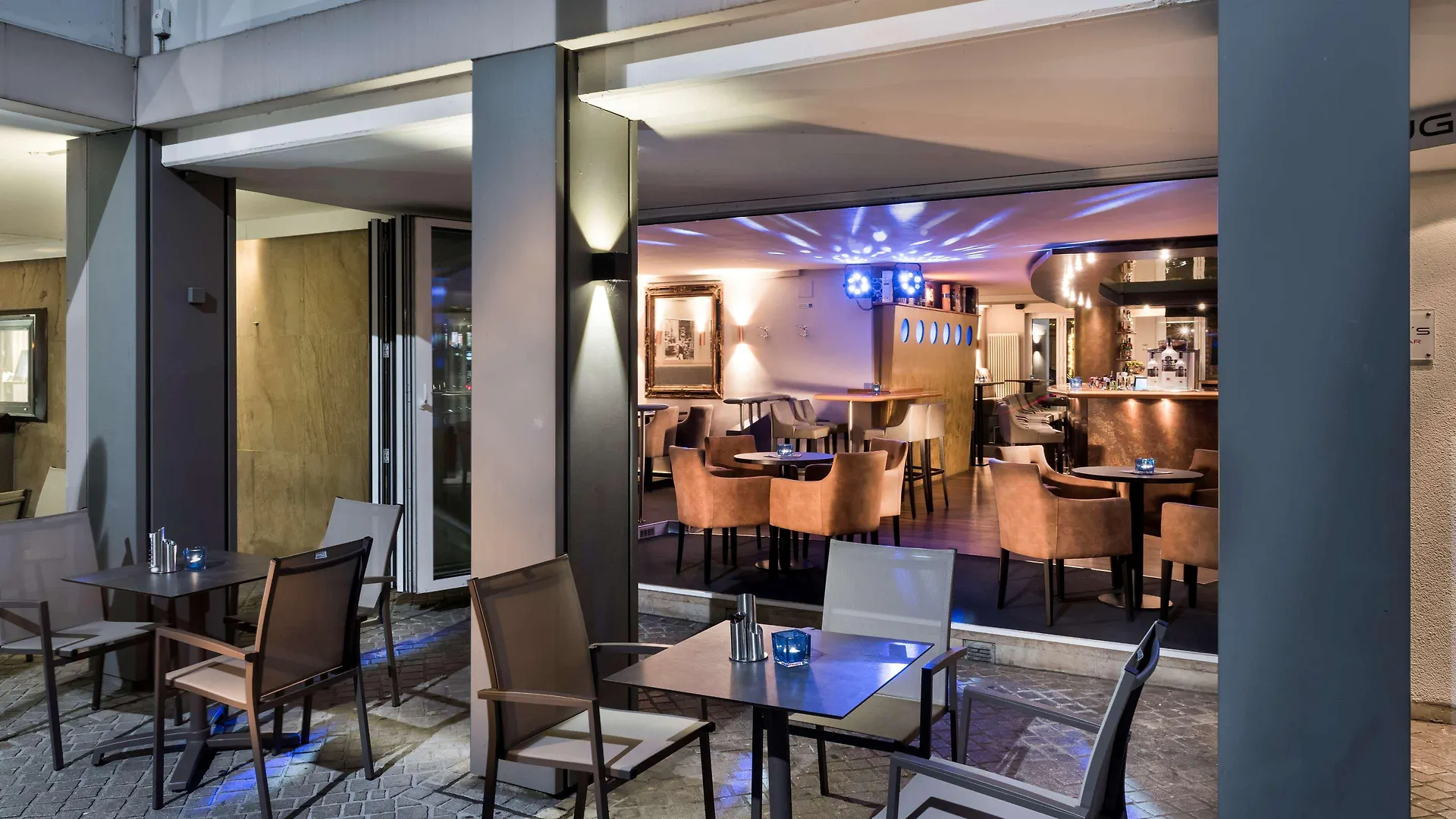 Best Western Hotel Zur Post Bremen 4*,