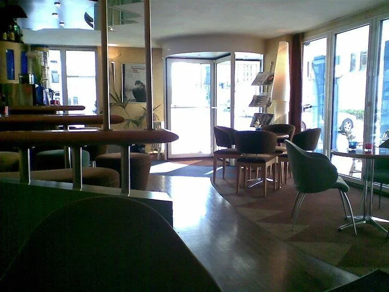 Best Western Hotel Zur Post Bremen 4*,